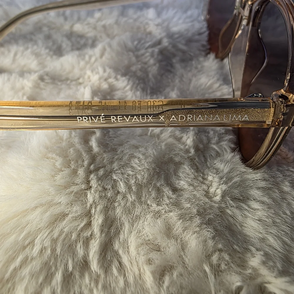 NWOT PRIVE REVAUX X Adriana Lima Tan Aviator Sunglasses - Picture 5 of 9